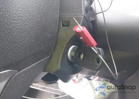 2013 Ford Focus Se z USA, uszkodzony, nr VIN 1FADP3F22DL317652